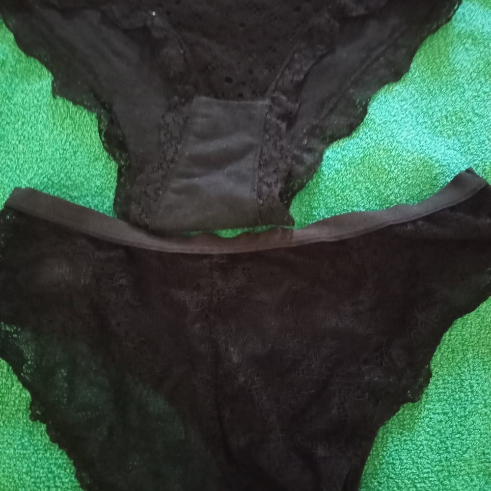 Panties - Picture 3 of 6